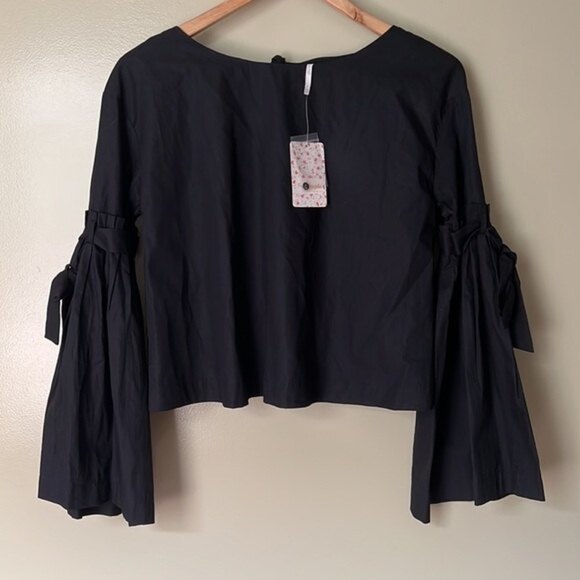NWT Free People So Obviously Yours Wide Flare Sleeve Top Tie Back Black - Picture 3 of 12